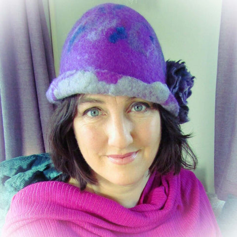 Felt Cloche Hat, Berry Surprise, Brooch, 56/57cm, By Parade - Parade Handmade